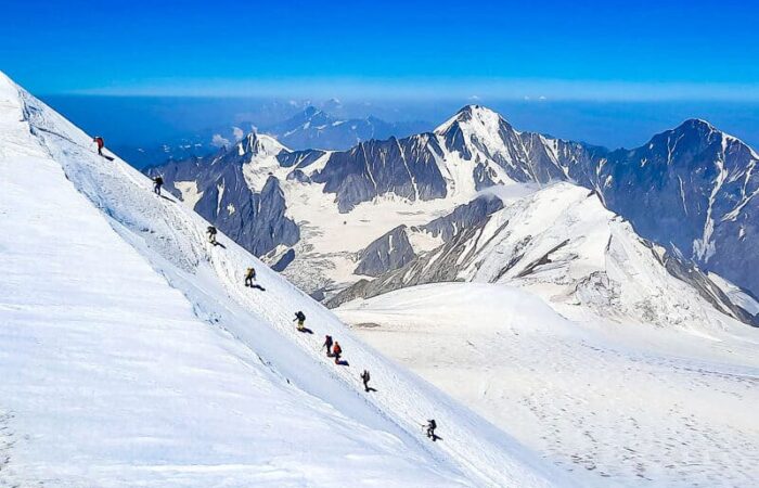 Kazbek climbing tour