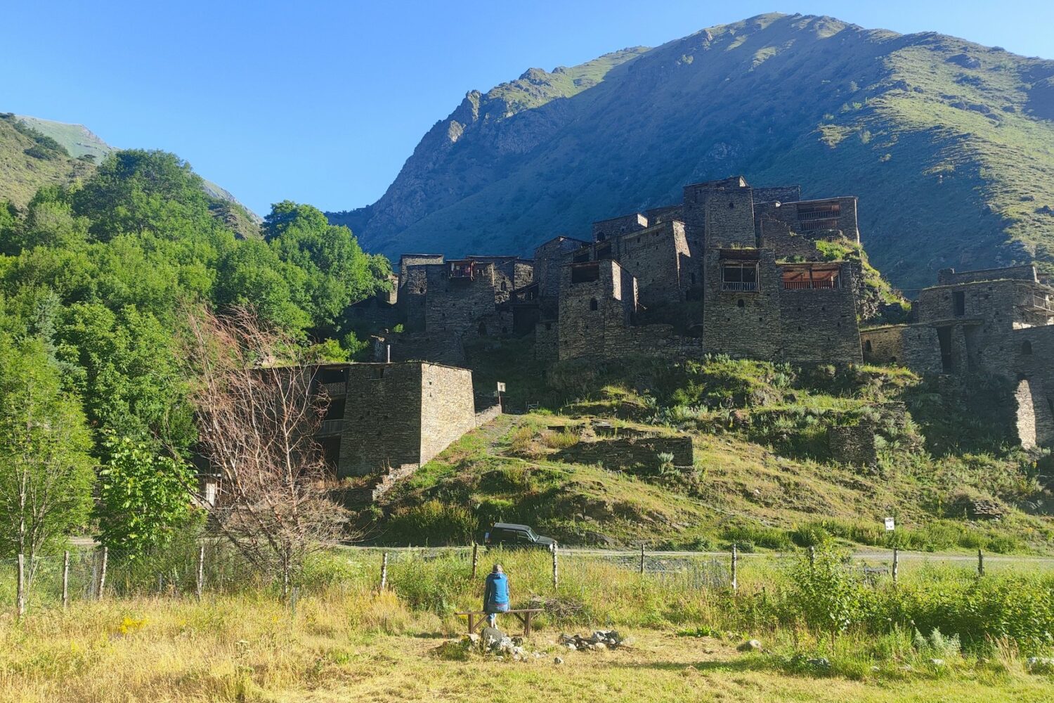 Hiking from Khevsureti to Omalo