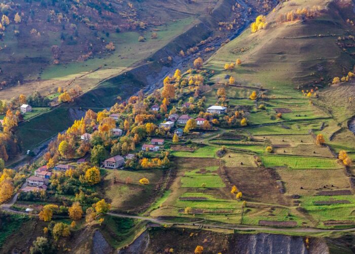 Georgian Military Highway - Kazbek Tour
