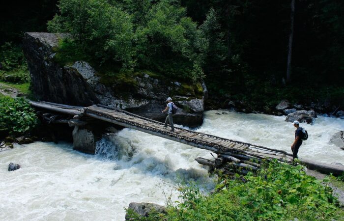 On the bridge of the Dolra River