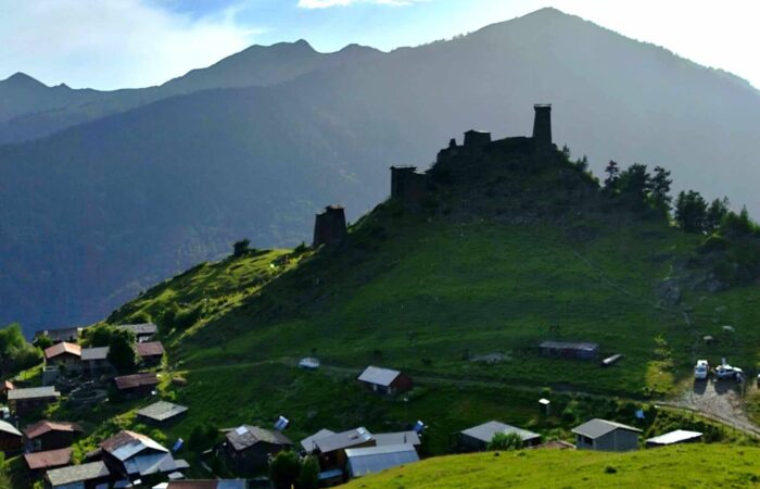 Keselo Towers - Bike Tours in Tusheti