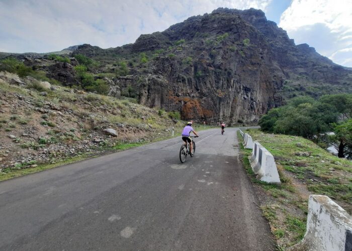 Kura Valley - Bicycle Tour in Georgia