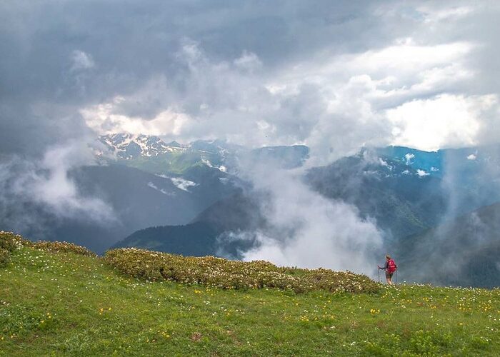 Hikers in the mountains of Goldaschi