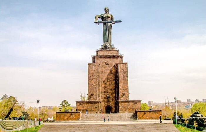 Mutter Armeniens - Rundreise in Georgien und Armenien