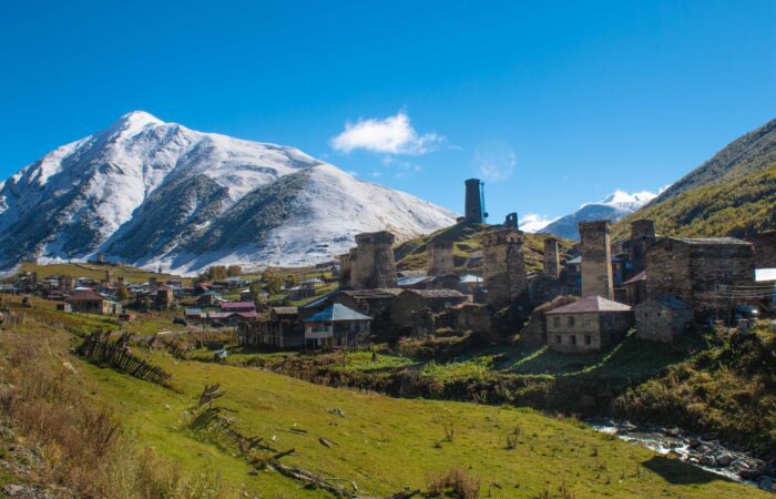 Dorf Uschguli in Swanetien - Wanderreisen in Georgien