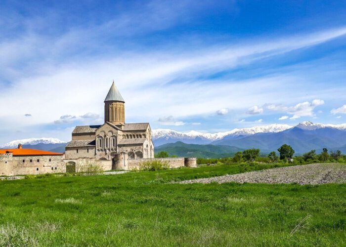 Shuamta Church - Sightseeing in Georgia