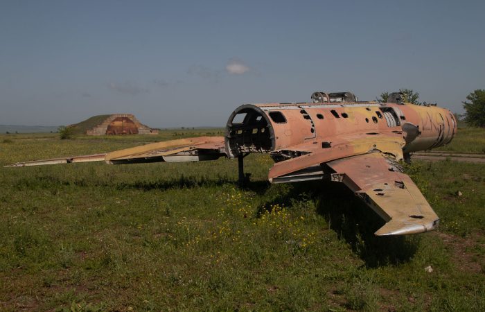 Die Resten von einem Militärjet