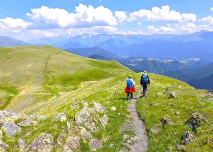 Auf-Makratela-Pass-Wanderreise-Tuschetien