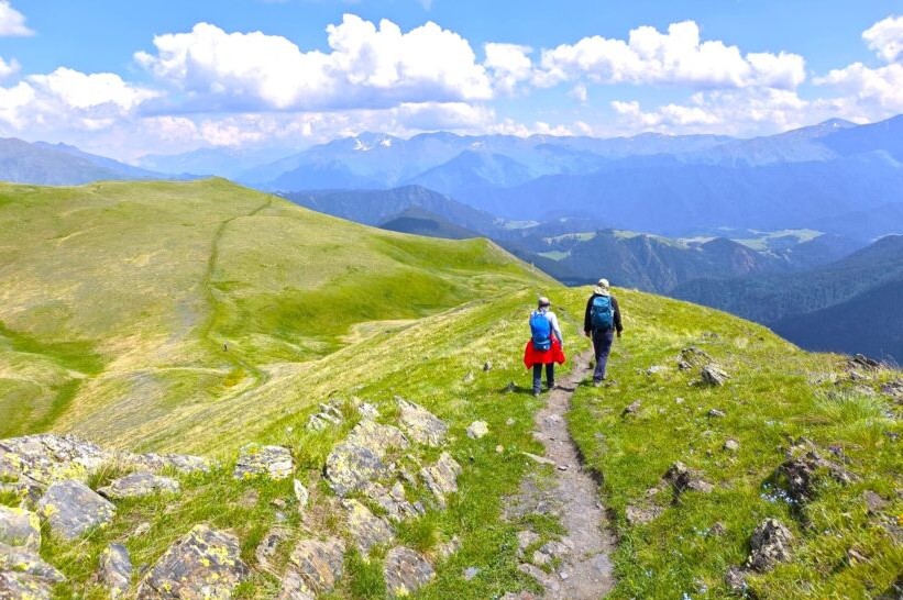 Auf-Makratela-Pass-Wanderreise-Tuschetien